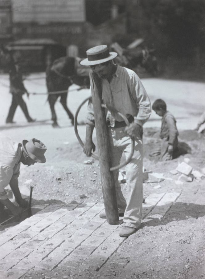 Street Paver