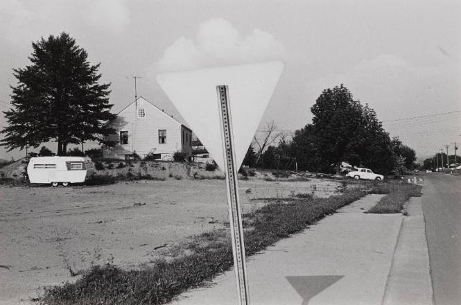 House, Trailer, Sign, Cloud, Knoxville, Tennessee